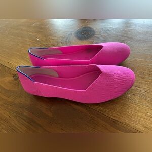Rothy’s the flat in Dragon Fruit Pink Women’s Size 9.5